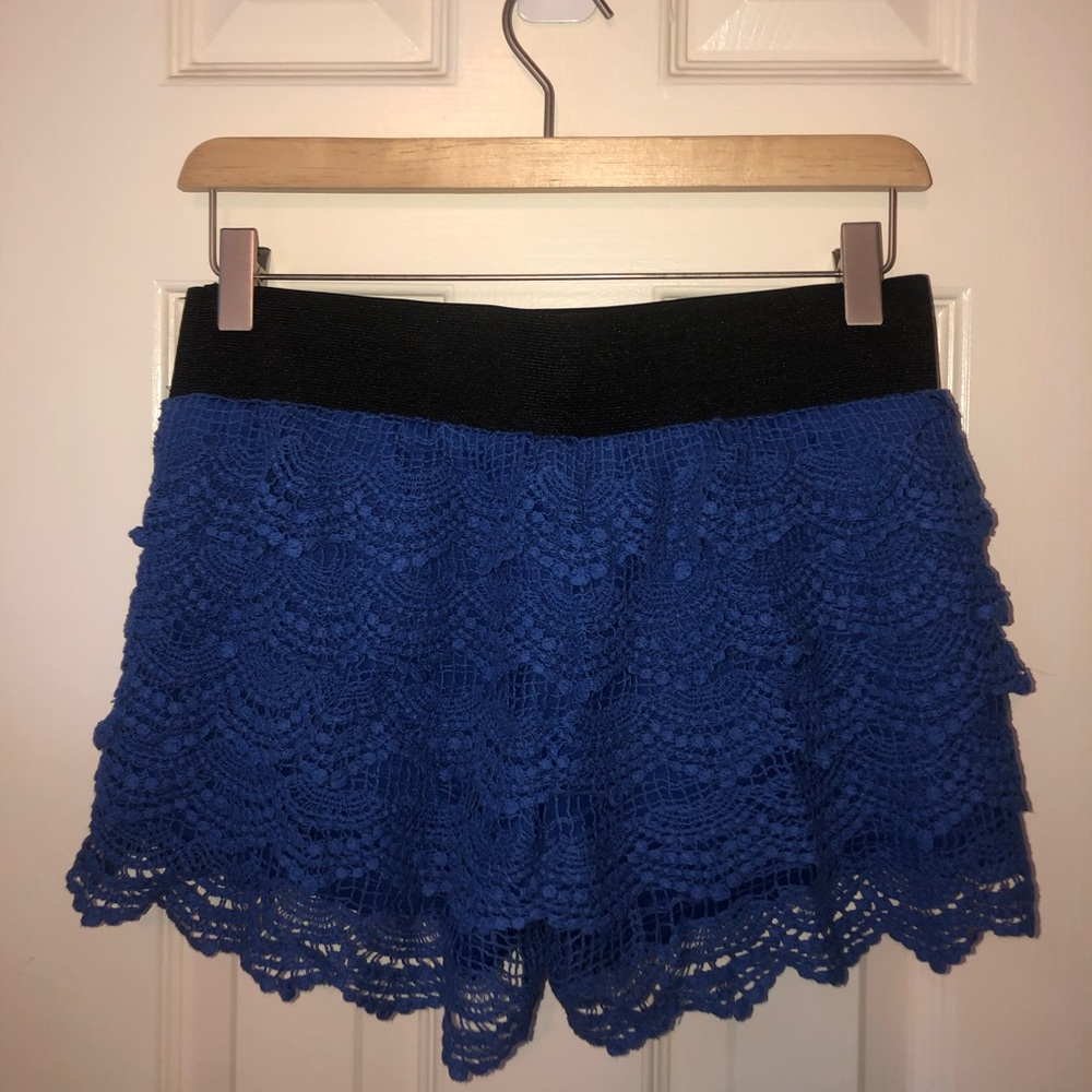 Entro Blue Lace Shorts